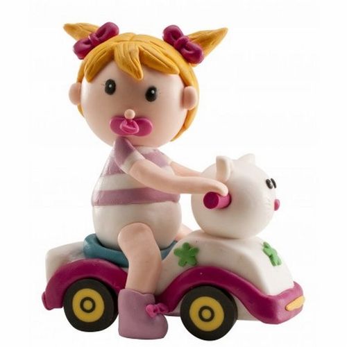 Figura bautizo niña coche 8cm