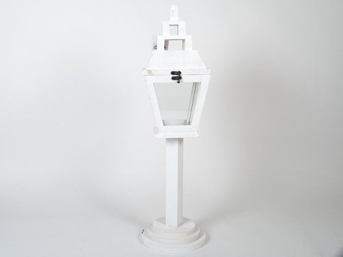 Farol decorativo de jardín blanco